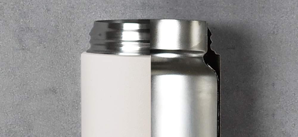 Kinto Dayoff tumbler heat retention test image shows long-lasting hot drinks.
