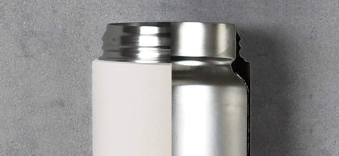 Kinto Dayoff tumbler heat retention test image shows long-lasting hot drinks.