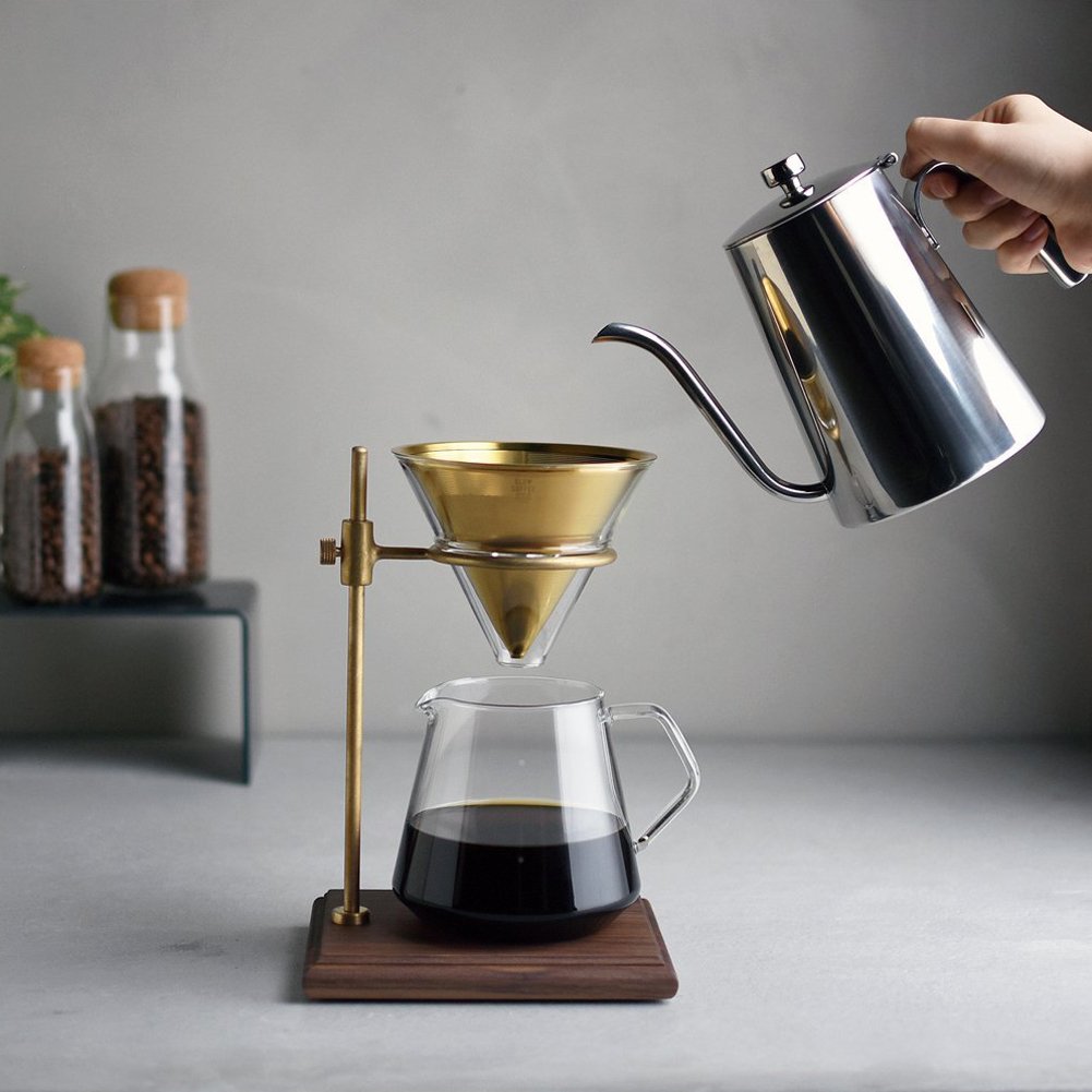 KINTO SCS-S02 coffee server measurements emphasizing graduated marks for portions