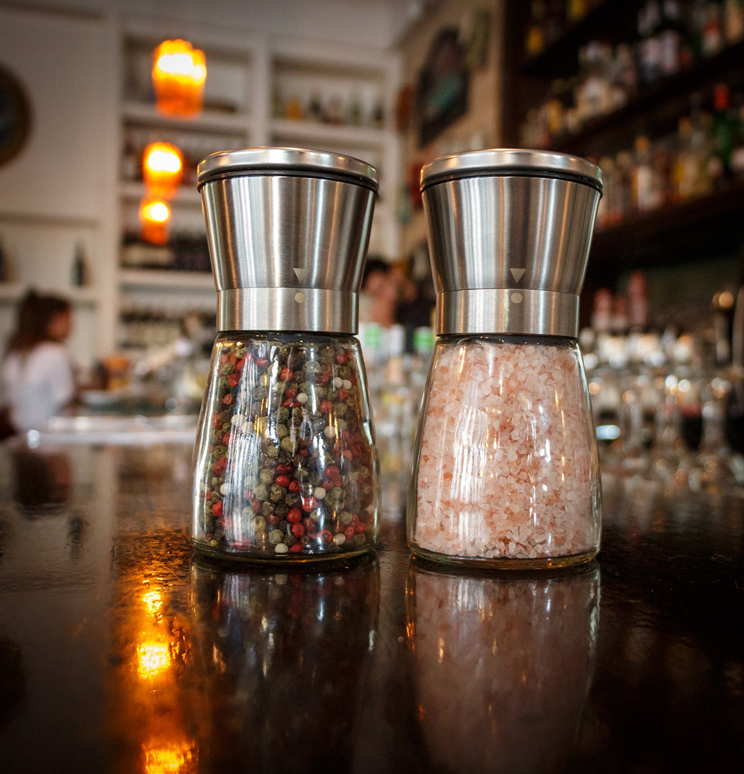 Kitchen-GO Himalayan pink salt grinder close-up shows mineral-rich crystals and easy refilling.