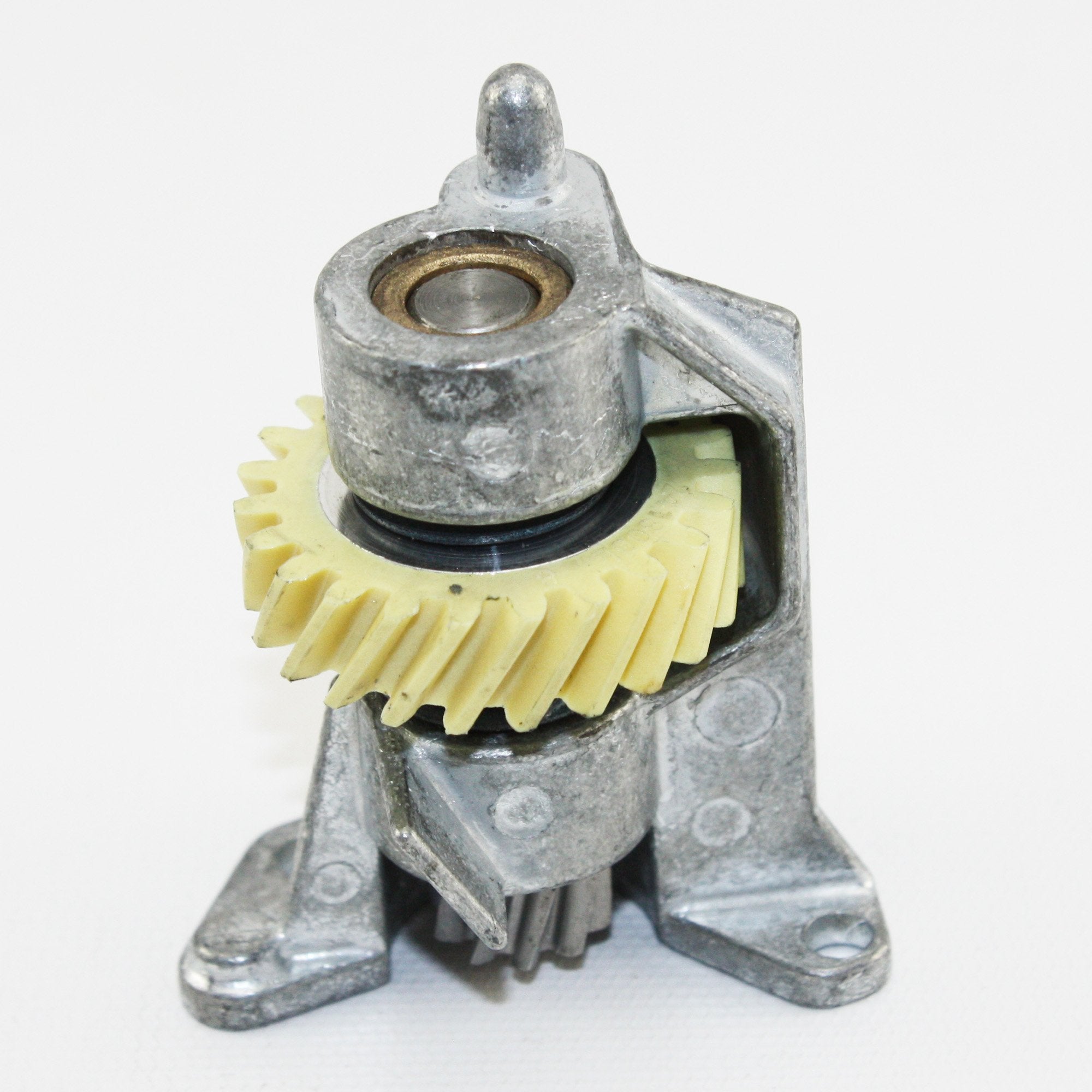 KitchenAid replacement gear packaging highlights USA-made quality and authenticity.