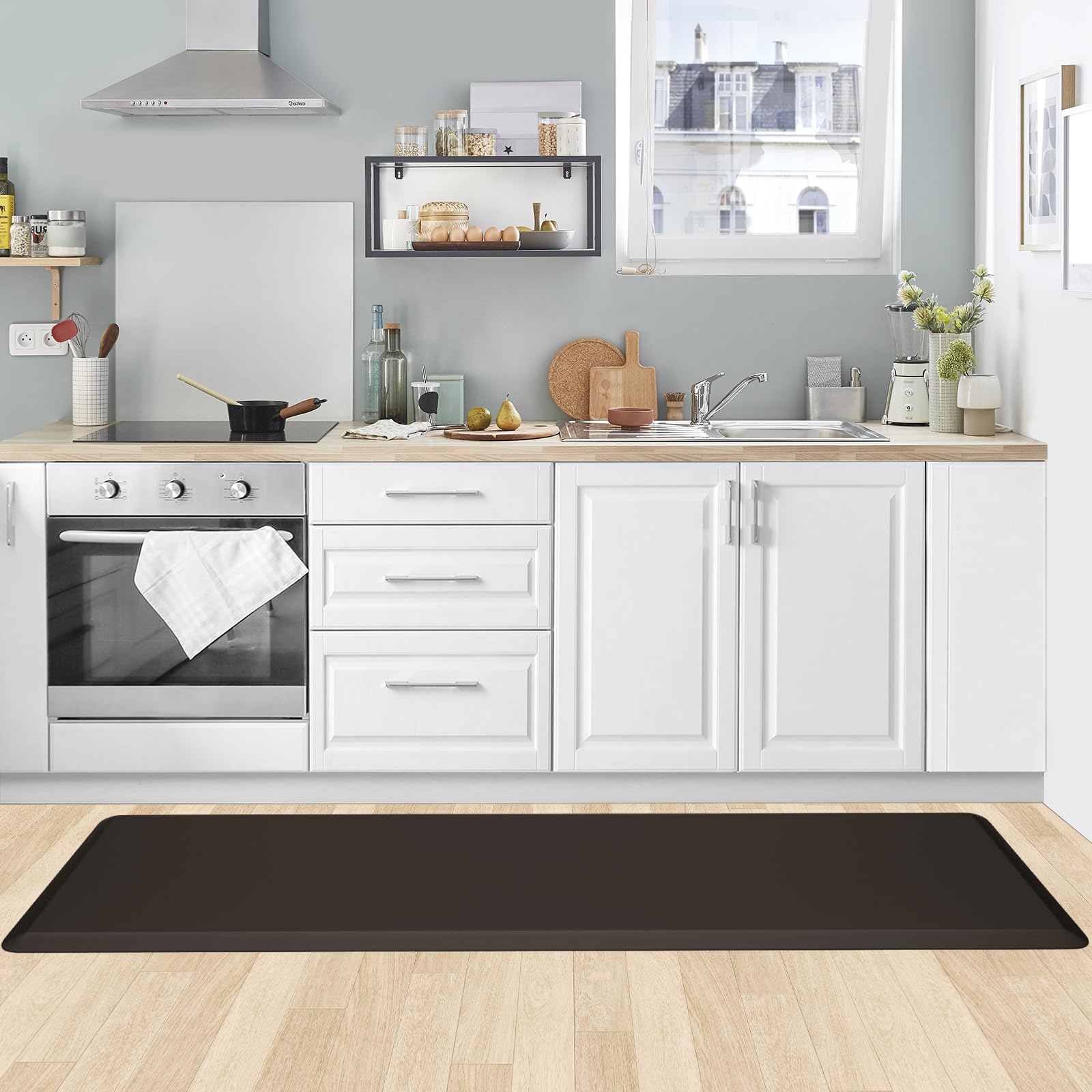 KitchenClouds beveled edges reduce tripping risk and create a smooth transition.