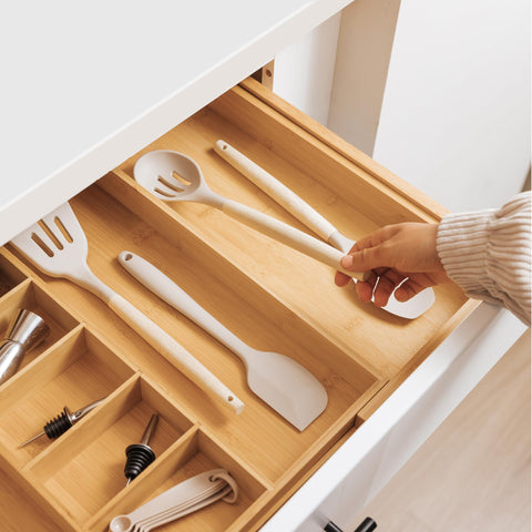 KitchenEdge design-your-own-layout allows customizable storage in the drawer.