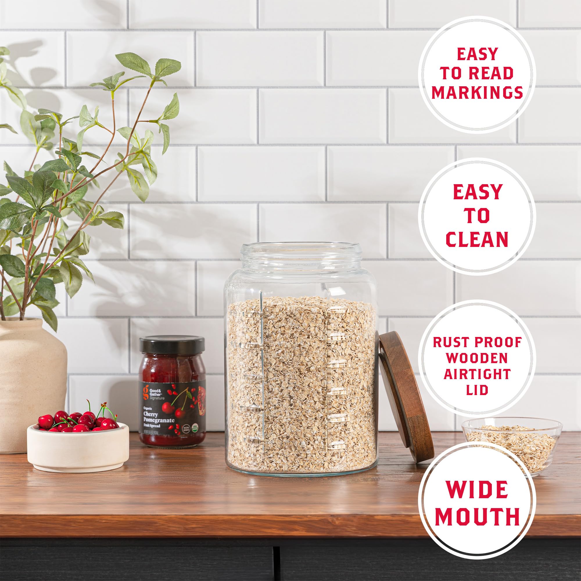 Kitchentoolz wide-mouth design enables easy filling and minimal mess.