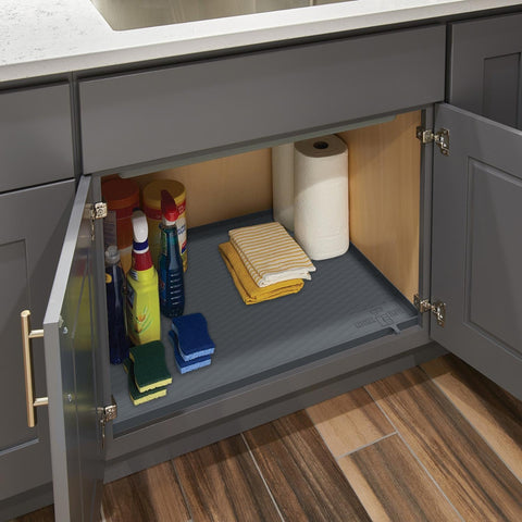 Kitchen Trove pet feeding mat keeps bowls in place and mess-free
