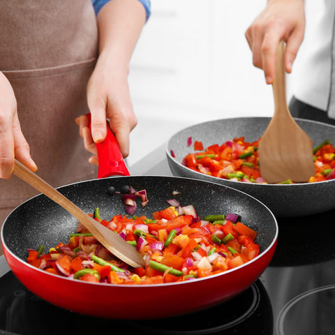 KITEISCAT Acacia spoons pasta server: sturdy wooden utensil for pasta dishes.