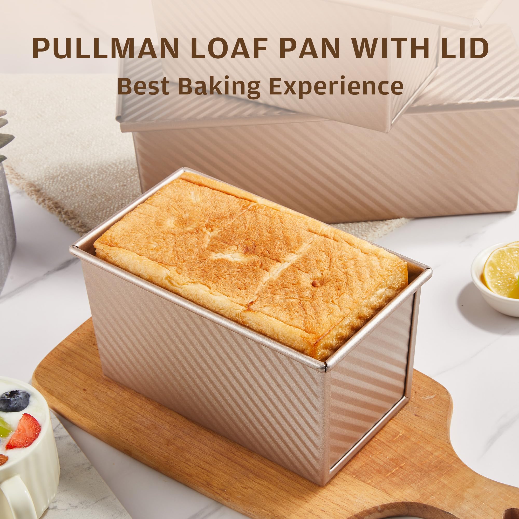 KITESSENSU lid on loaf pan preserves loaf shape for tidy slices.