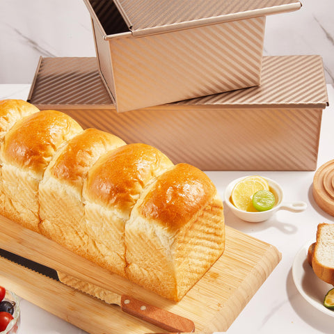 KITESSENSU Pullman loaf pan in oven suggests reliable bake for bread and cakes