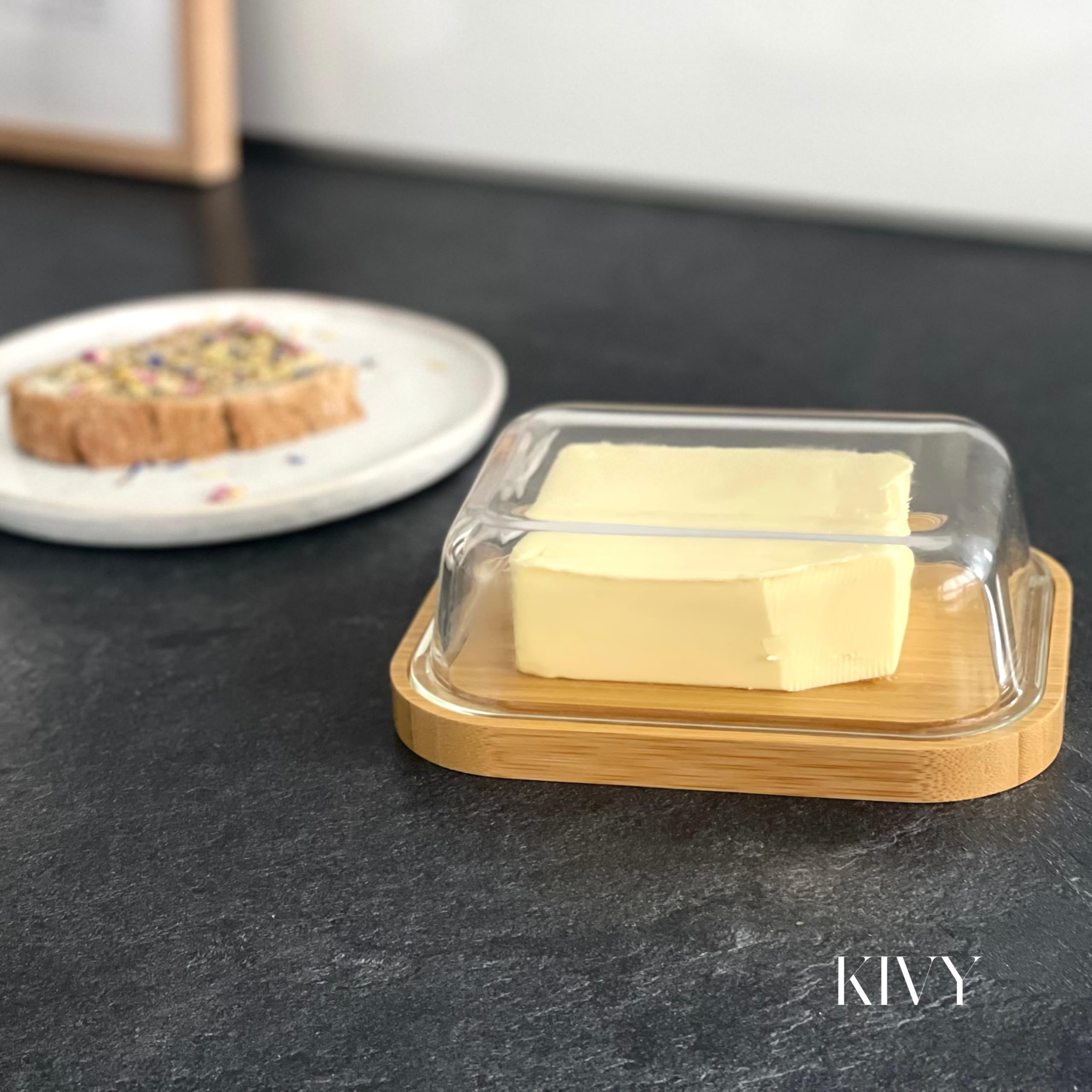 KIVY FSC bamboo base highlights eco-friendly design