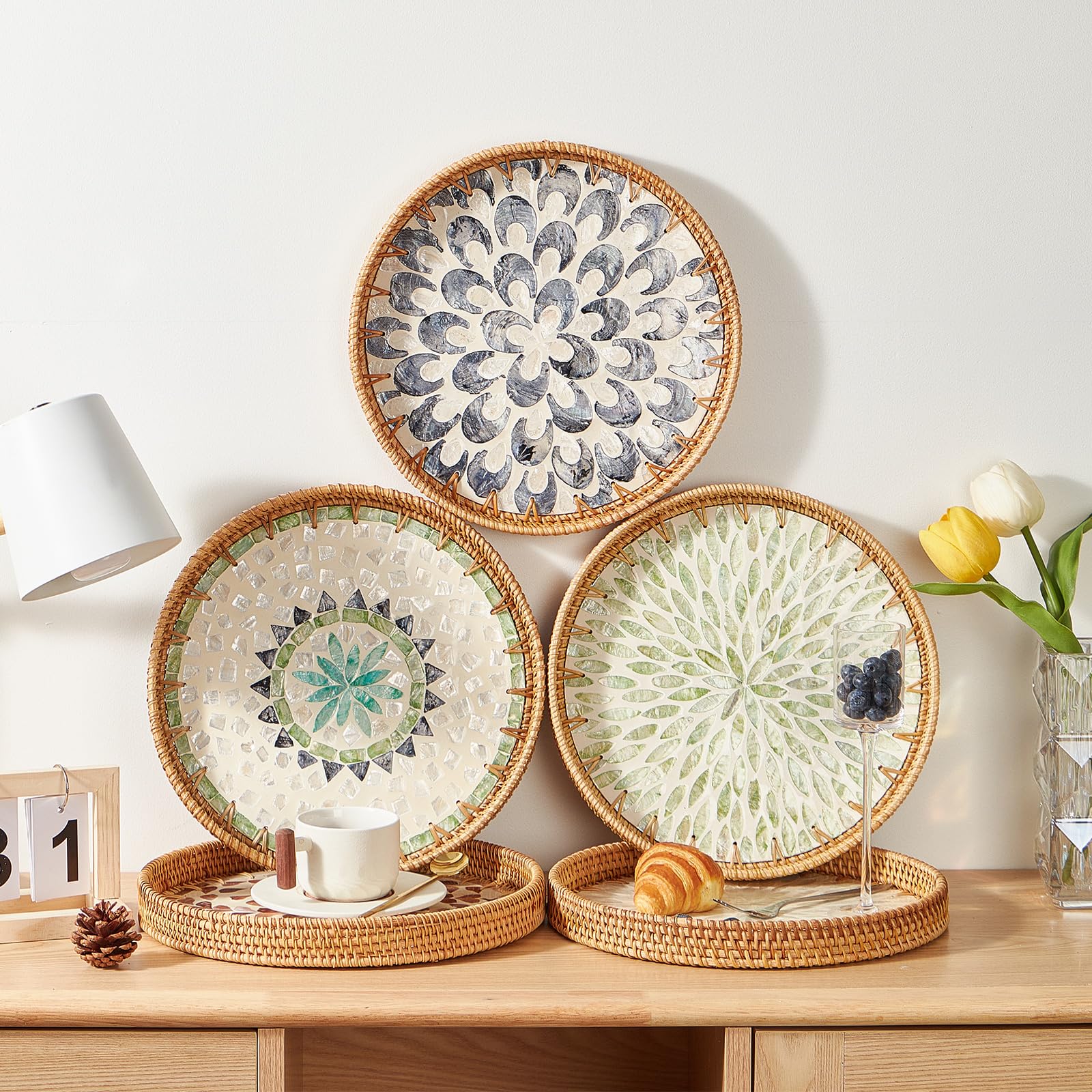Kmelep round tray for storage and display in living spaces.