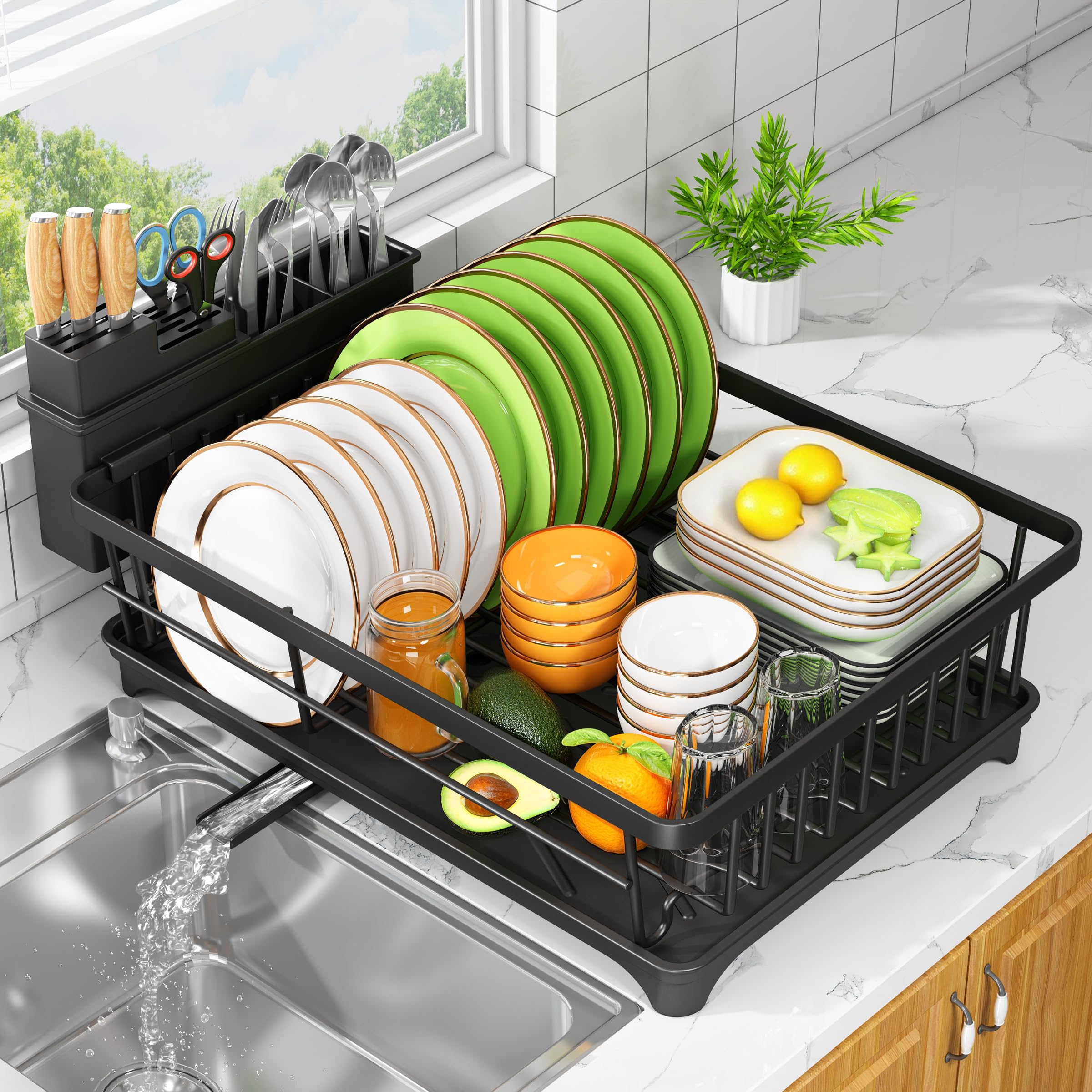 Kmiectse dish drying rack with compact design, ideal for small kitchens.