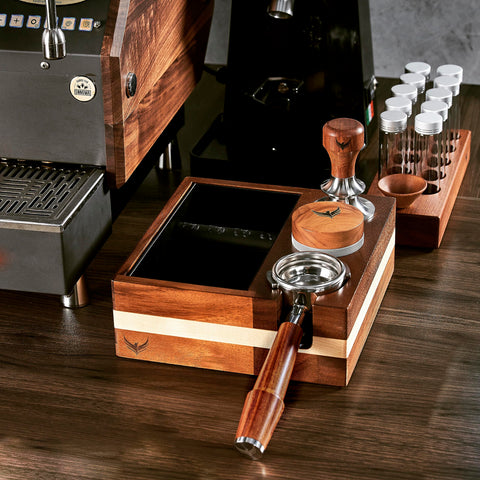 KNODOS storage supports both espresso and filter coffee workflows.