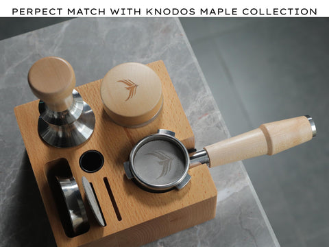KNODOS maple handle adds warmth and grip during espresso sessions.