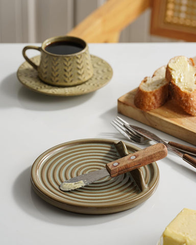 KOKUNKA spoon holder presented as a gift for special occasions