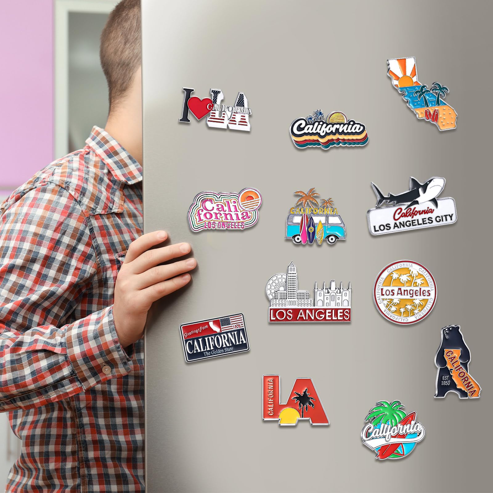 Konohan palm tree magnet for tropical-inspired fridge accents.