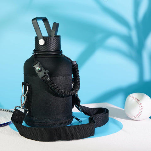 Konokyo anti-condensation finish prevents slippery hands during outdoor use.