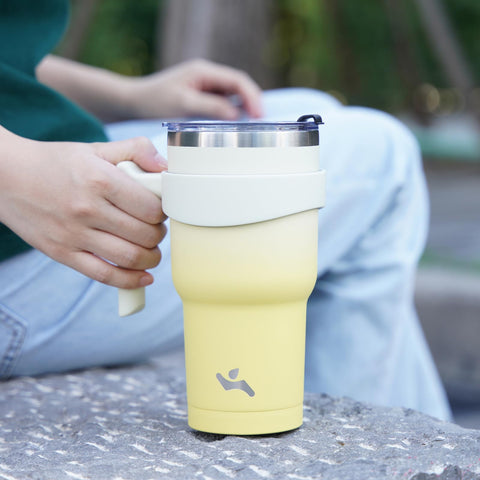 Konokyo lemon-color tumbler adds bright, refreshing style to daily routines.