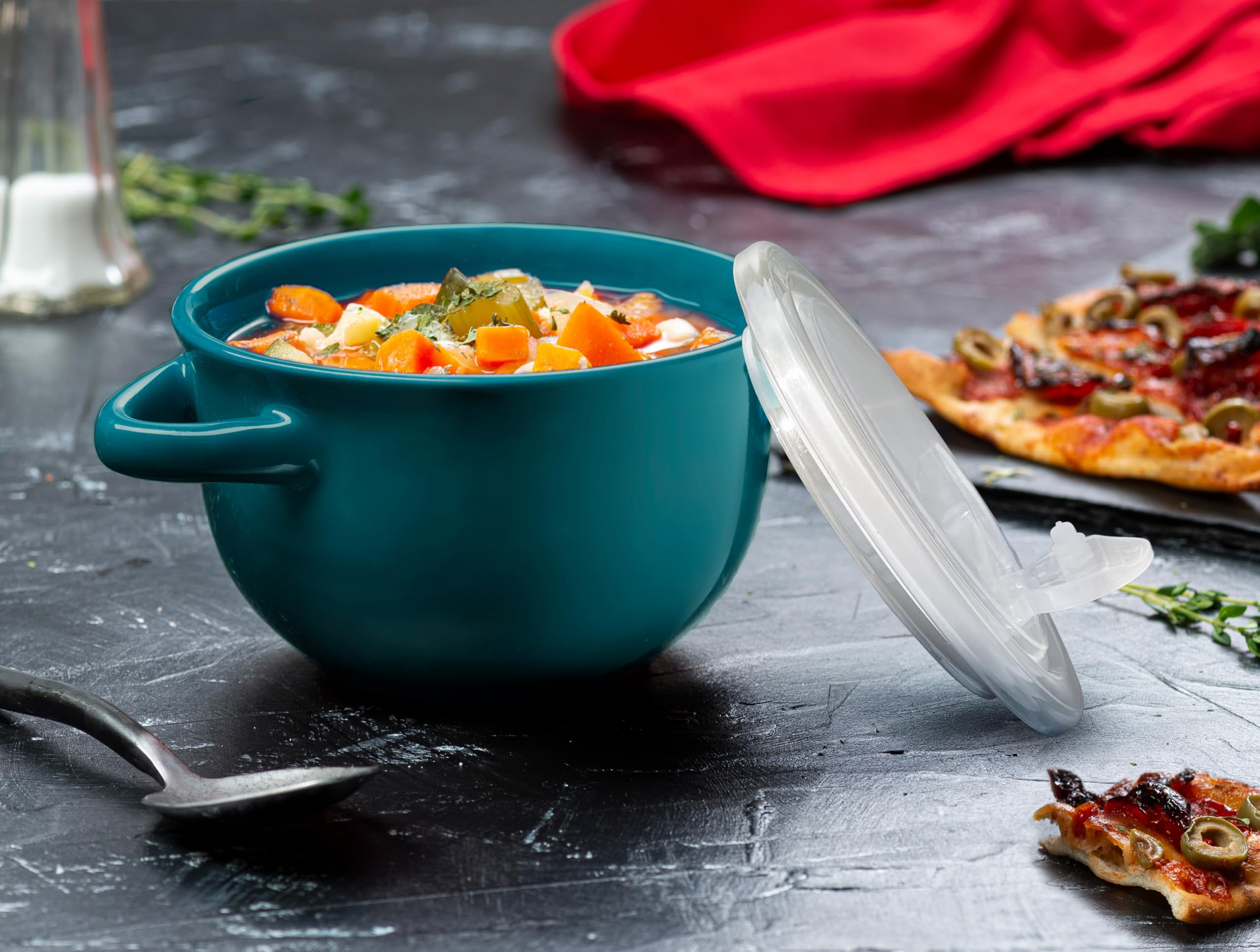KooK 18-ounce bowls ideal for casseroles and creamy soups.