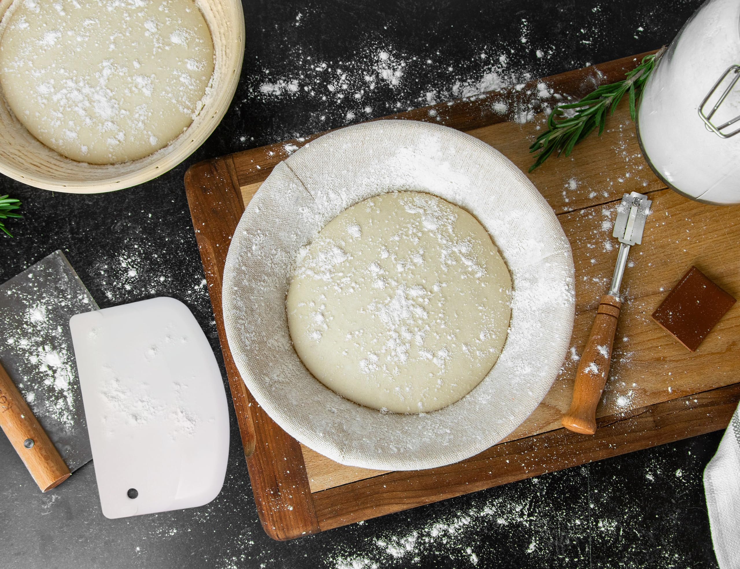 KooK metal scraper enables precise dough handling during shaping