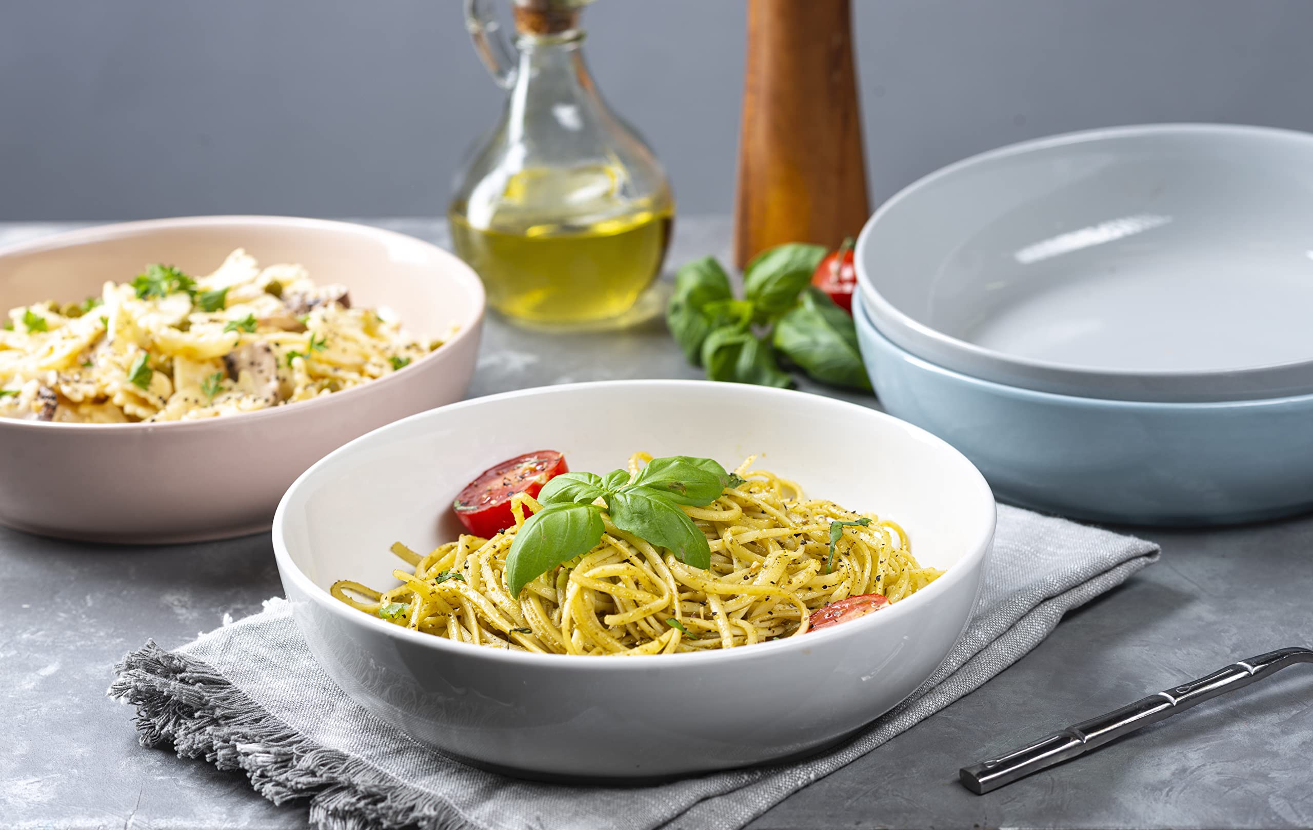 KooK soup bowl in white, handles hot soups with ease.
