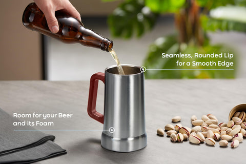 KooK stainless steel mug with vacuum insulation preserves hot or cold beverages.