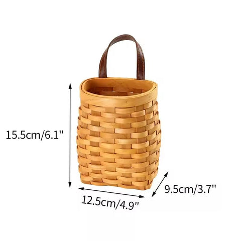 Koolouispoper wall hanging basket blending rustic style with versatile placement.