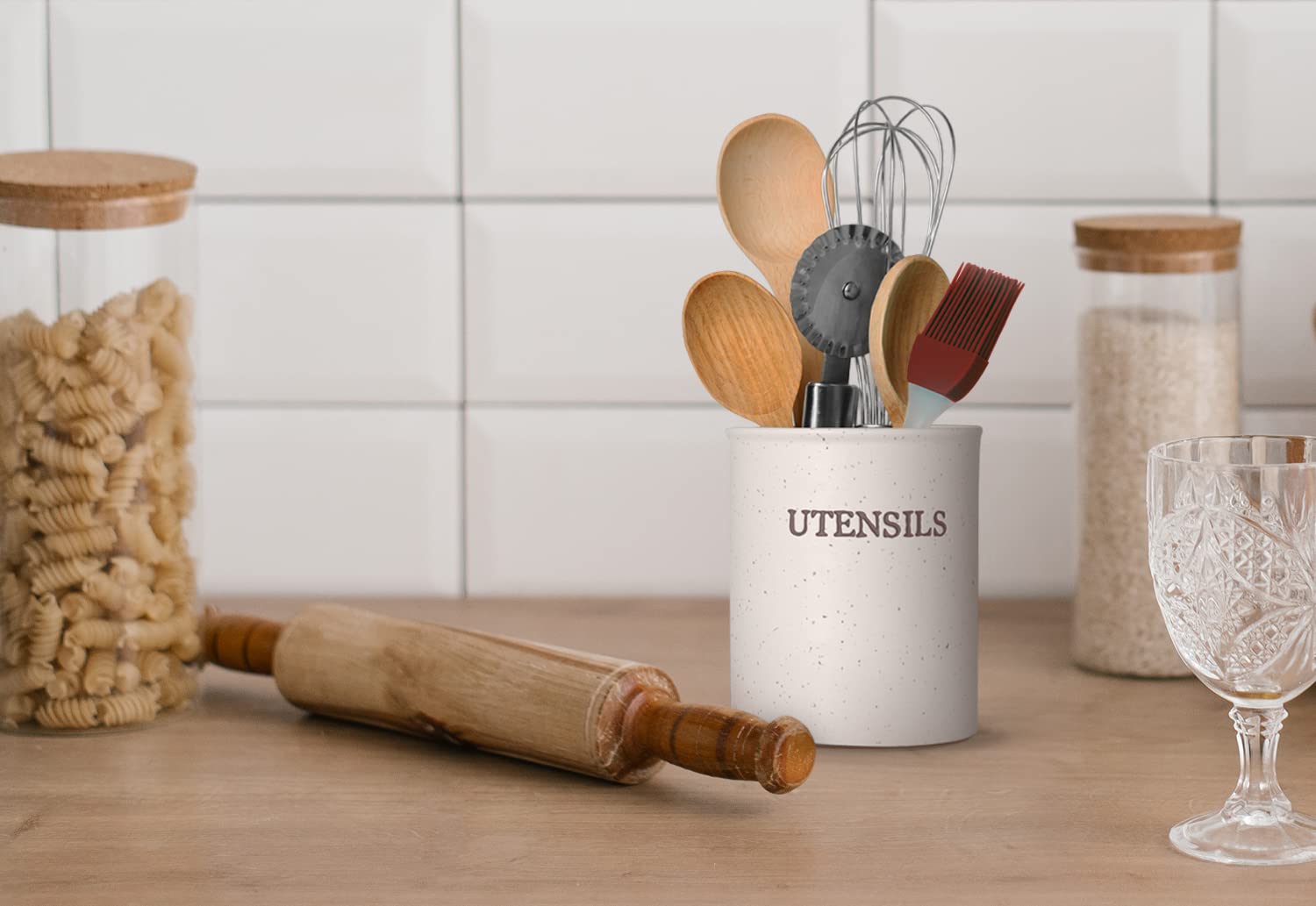 KooK utensil crock cream side profile, stable stoneware design reduces tipping.