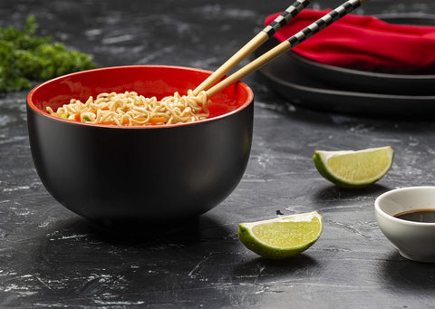 KooK bowl interior color enhances presentation for vibrant noodle dishes.