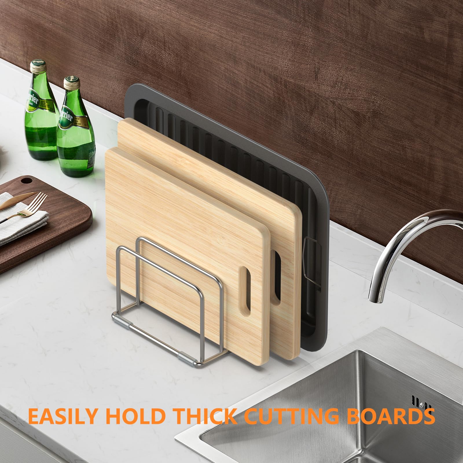 KORRTFID lifestyle image with cookie sheets in the stand illustrates versatility.