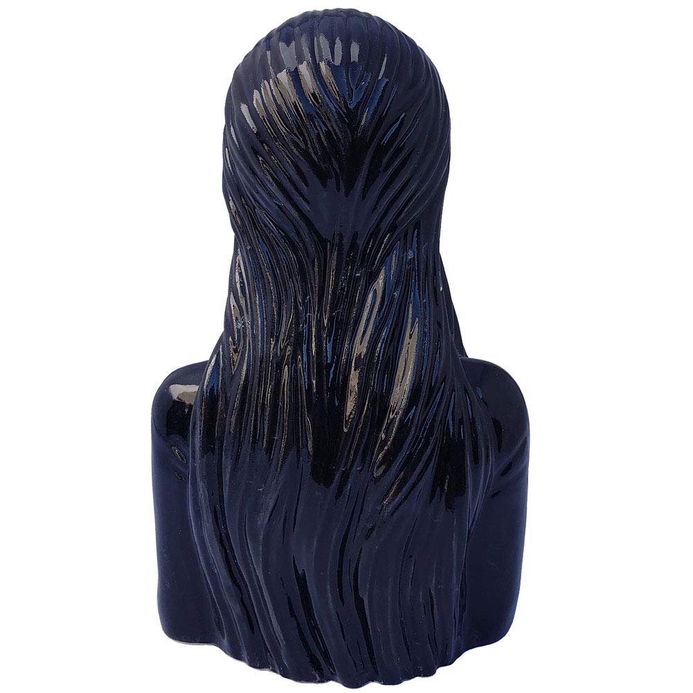 Kreepsville 666 Elvira ceramic shakers with gothic style for entertaining.