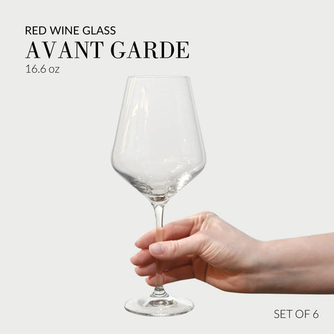 Krosno crystal glass with thin rim highlights wine color and aroma.
