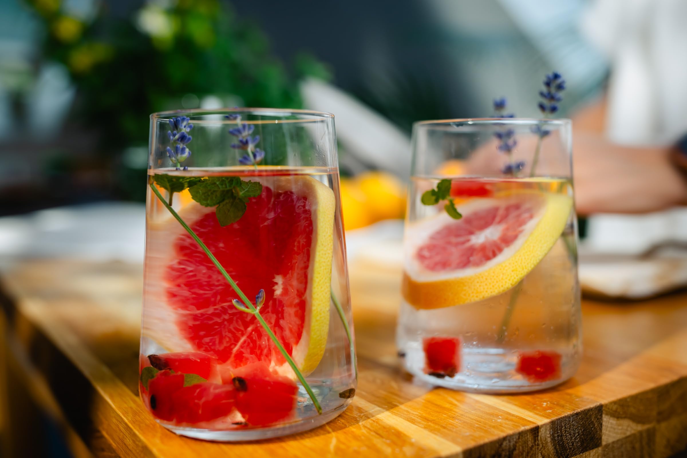 Krosno Infinity lead-free glass ensures safe, clean tasting experiences.