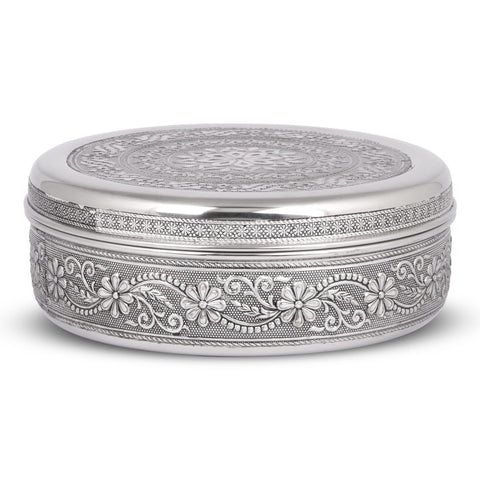 Elegant stainless steel design adds sophistication to your kitchen.