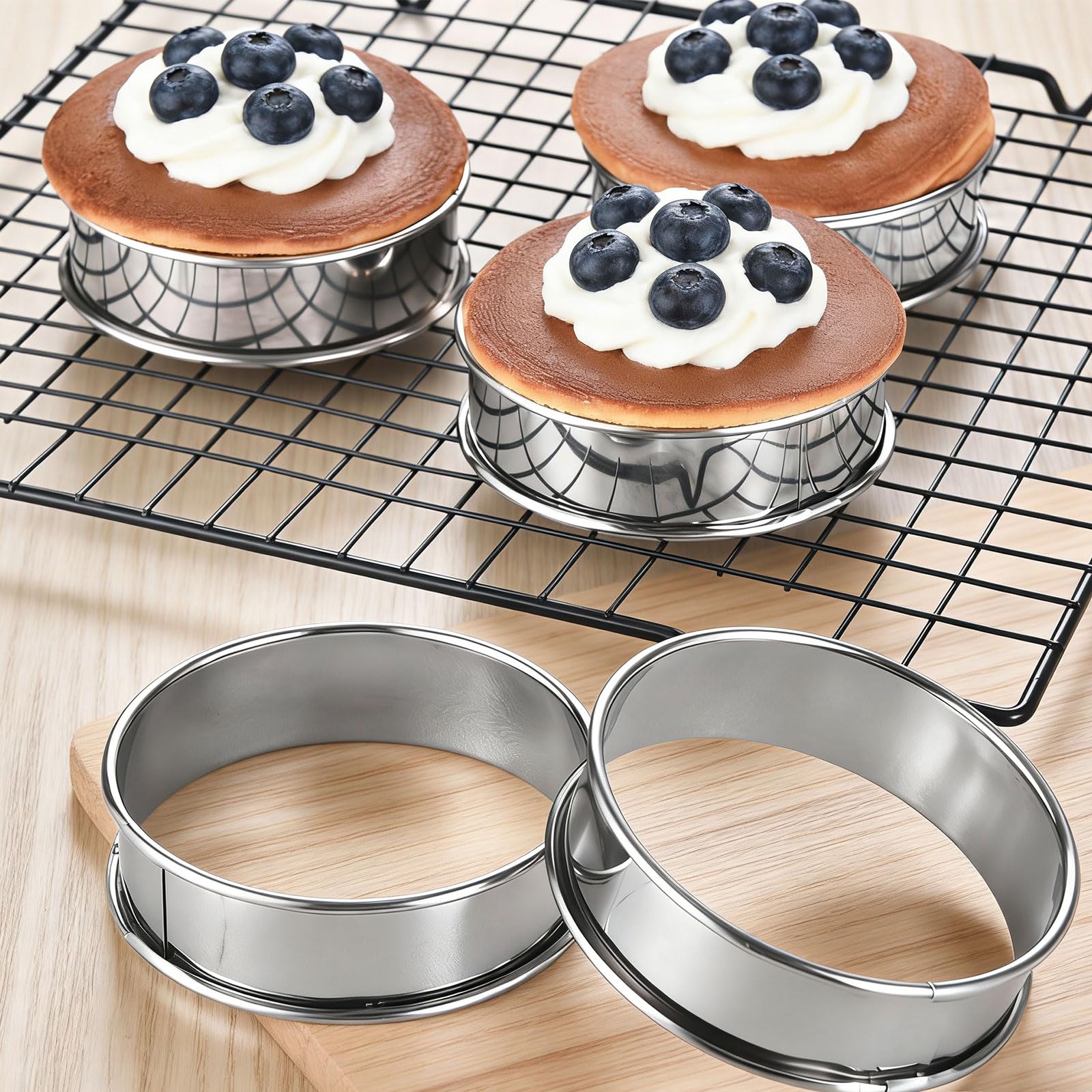 KUAYB crumpet rings versatile for burgers, tarts, and breakfast sandwiches
