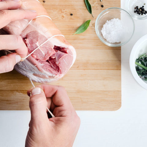 Kuchenprofi transparent acrylic holder keeps twine visible and accessible on the counter