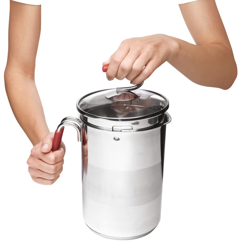 Kuhn Rikon pot interior fill marks simplify measurement during cooking