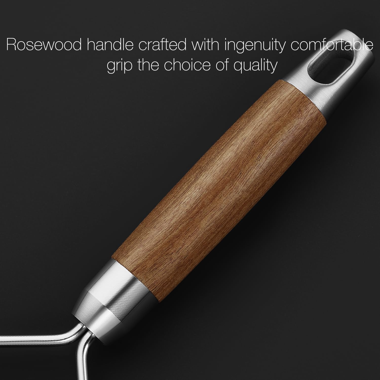 KULUNER durable grater for hard cheese and vegetables with rust-resistant stainless steel.