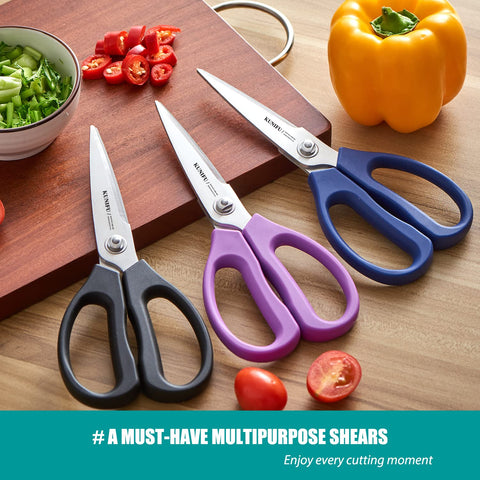 KUNIFU micro-serrated blades grip slippery foods for precise cuts.