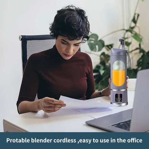 KUWEI self-cleaning blender simplifies cleaning after smoothie sessions.