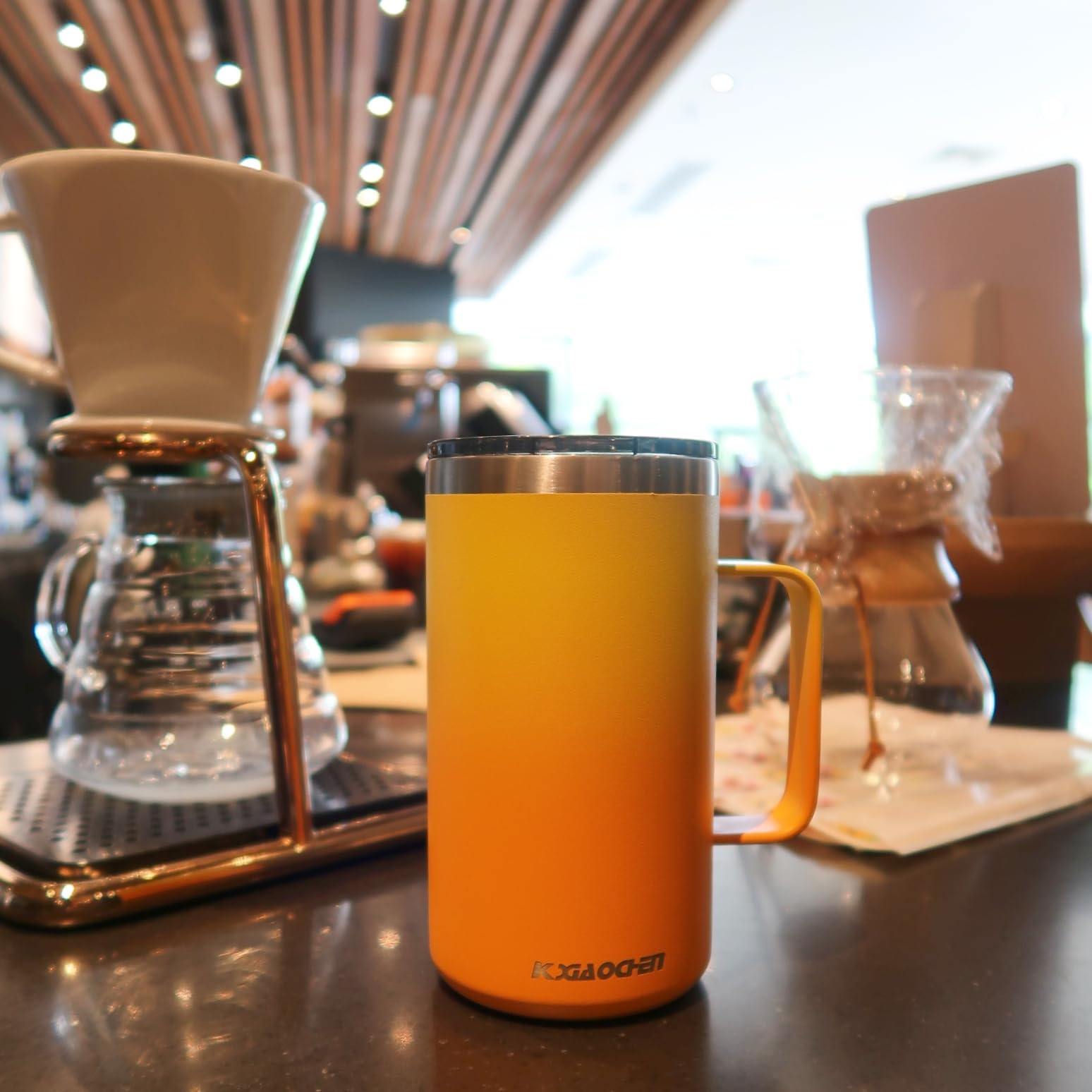KXIAOCHEN BPA-free no-sweat exterior keeps hands dry.