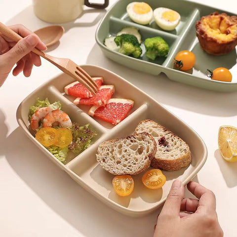 Four-pack K Y KANGYUN divided plates in assorted colors for daily use