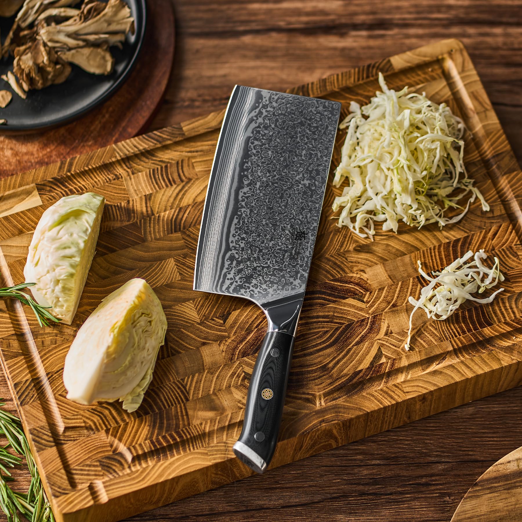 Case storage for KYOKU Shogun 7-inch cleaver keeps it organized and protected