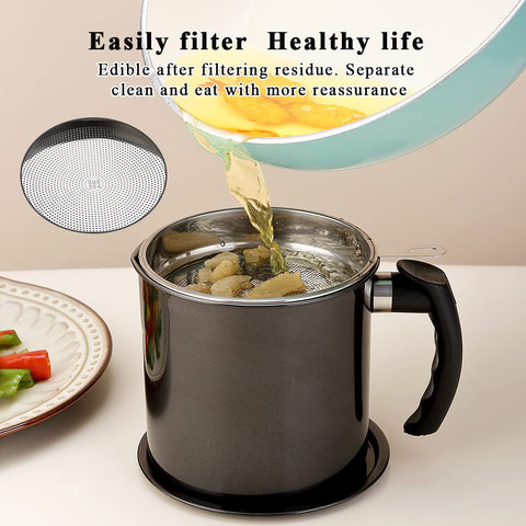 Kyraton fine mesh filter for oil separates solids