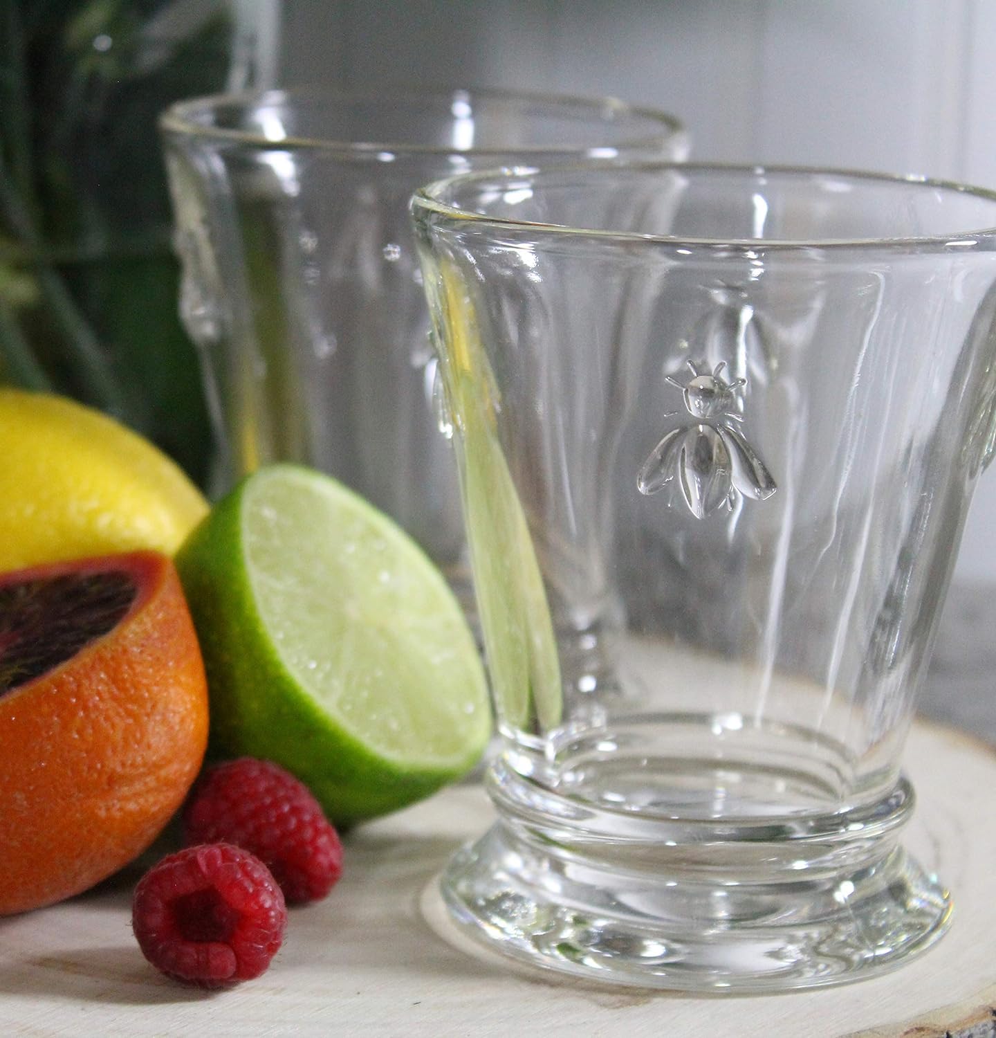 La Rochere ergonomic tumbler features a stable base for everyday use.
