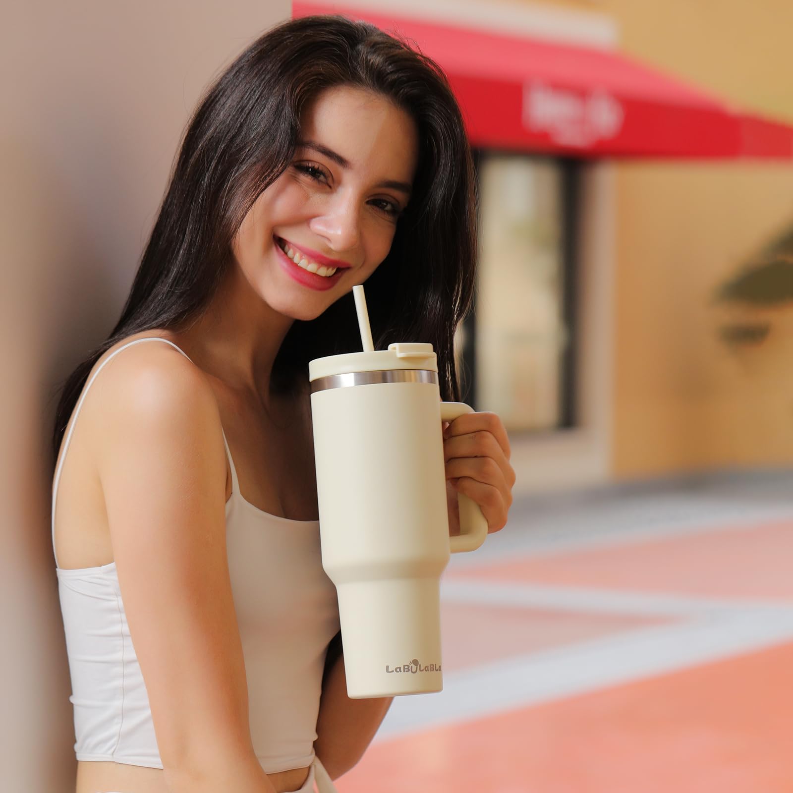 Labulabla 40oz tumbler in-car and travel-friendly design for commuting and adventures.