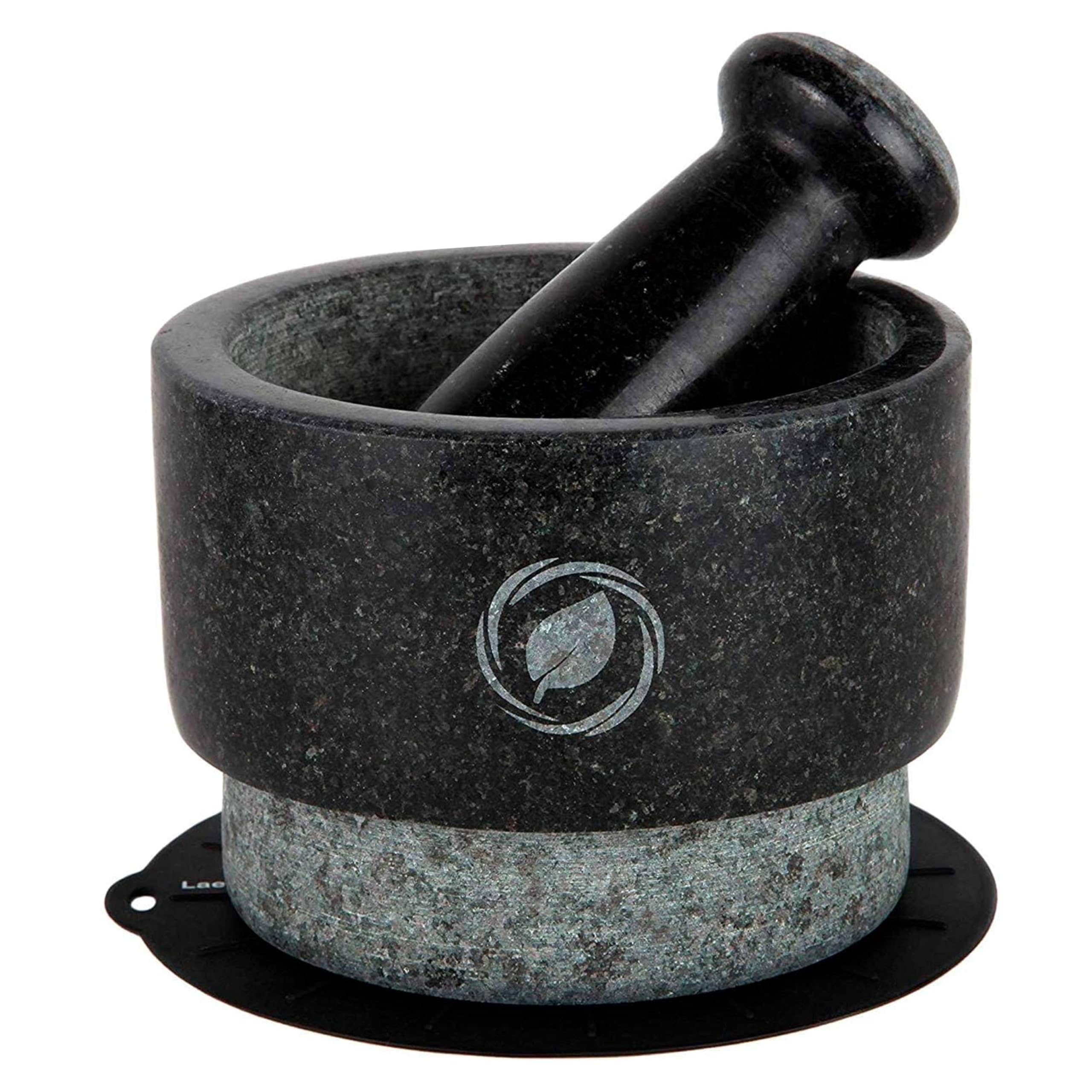 Laevo mortar and pestle large set in black granite—closeup grinding surface for durable grinding