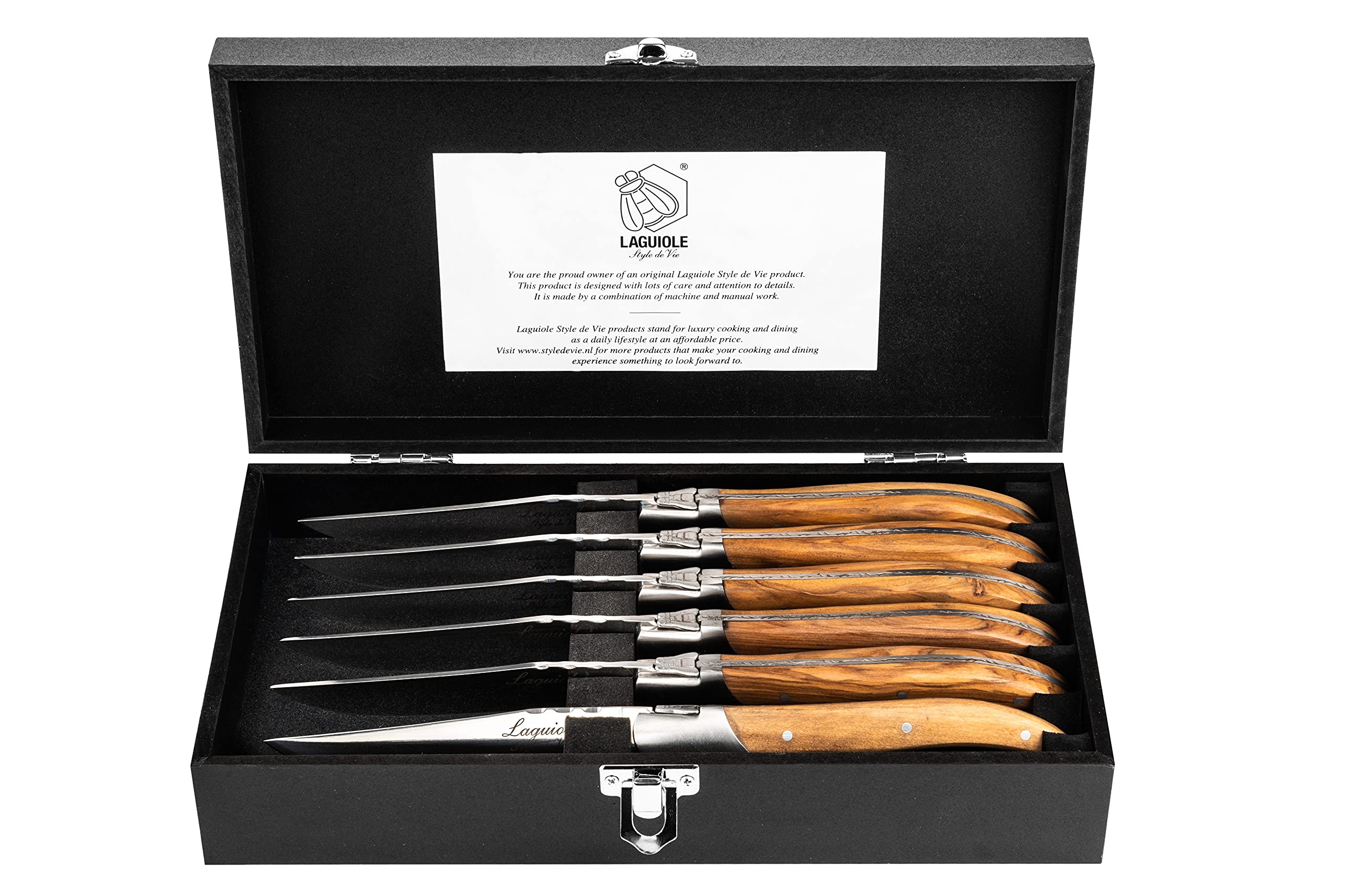 Laguiole Style de Vie stainless steel blade close-up for precision cutting