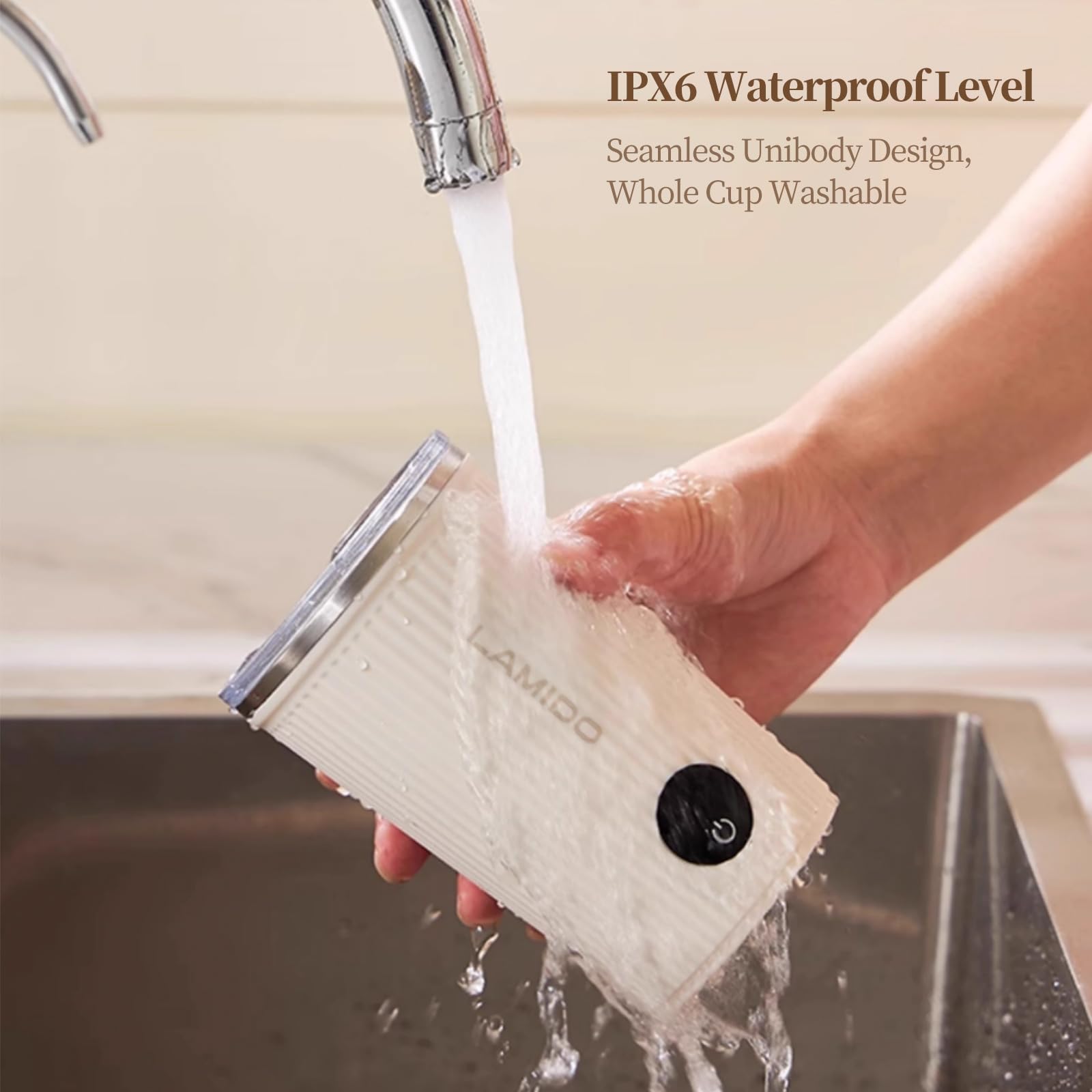 Lamido white matte exterior combines professional style with a secure grip.