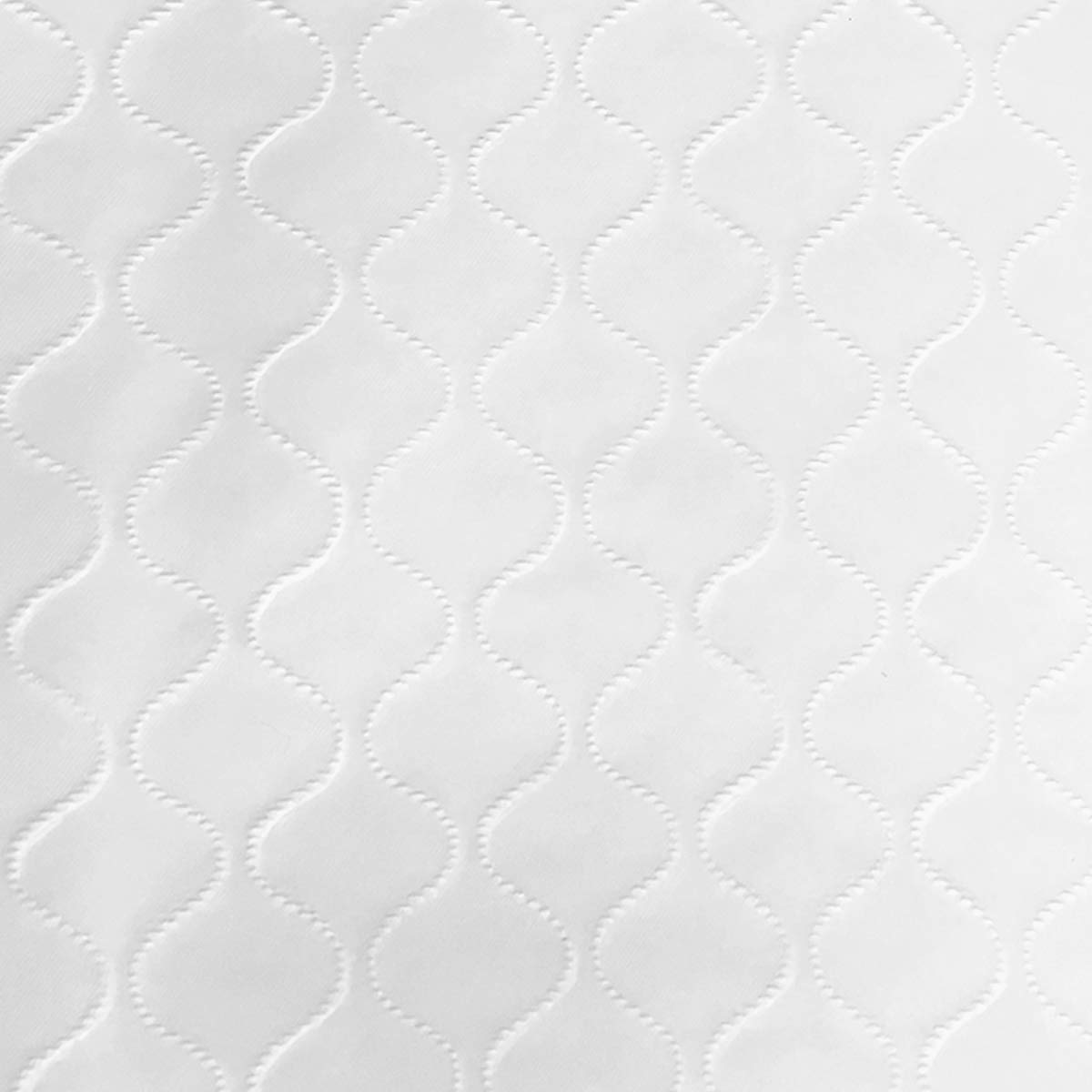 LAMINET under-tablecloth pad adds a graceful, flowing drape.