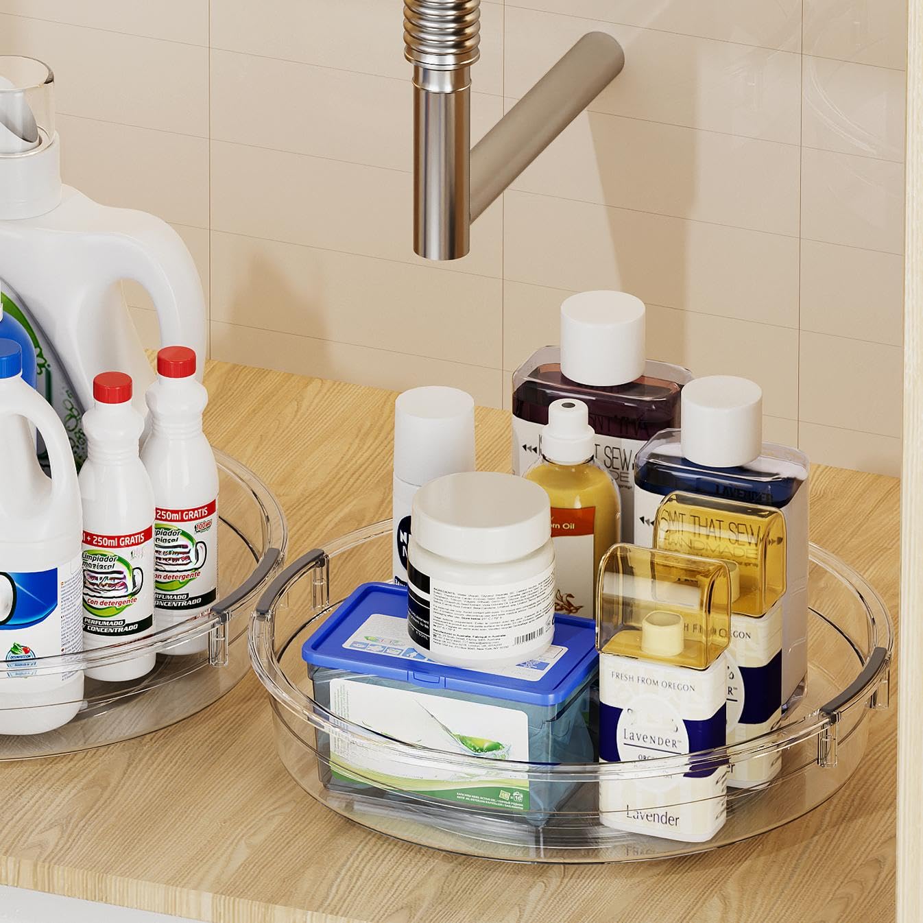 LAMU spice organization holds jars securely in place.